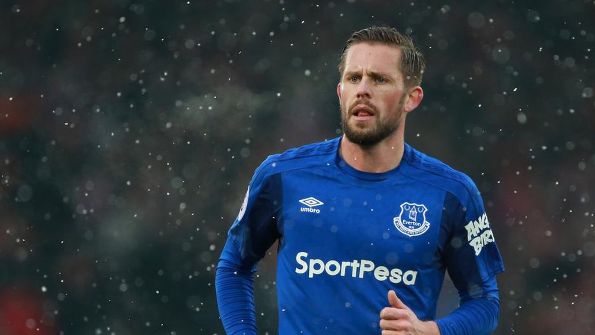 NBA比赛中多名球员表现出色